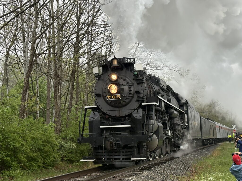 steam in the valley 765 locomotive